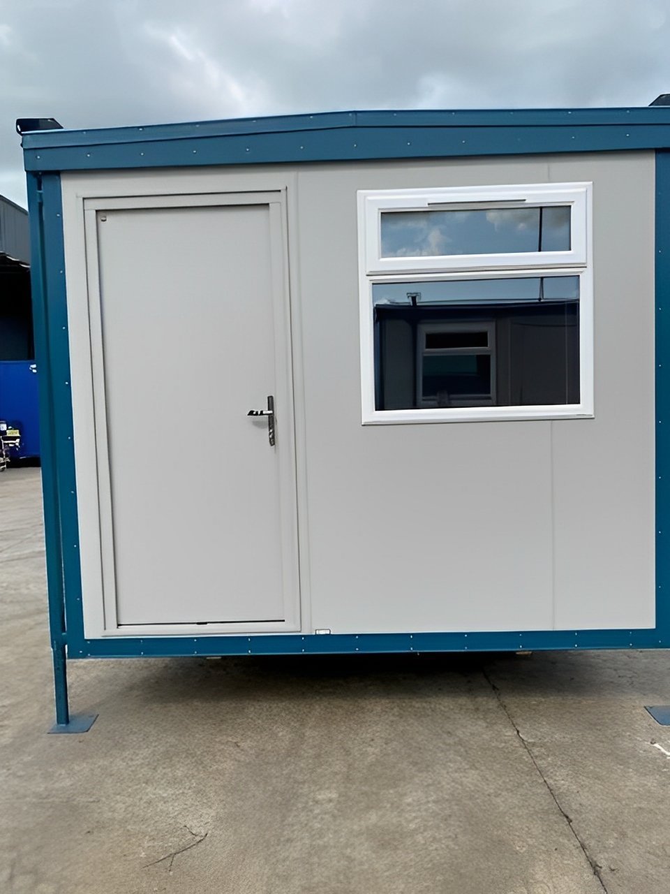 Monoblocco prefabbricato 3,66 x 3 m plastisol - Padova Container Service