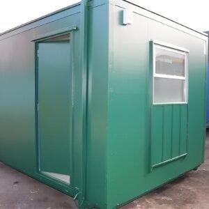 Cabina mensa antivandalismo in acciaio con angolo cottura attrezzato, 12x8 piedi