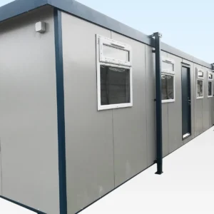 Monoblocco ufficio prefabbricato 14,6 x 3 m - Padova Container Service