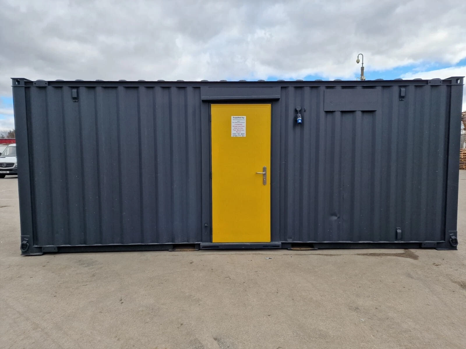 Container antivandalismo ufficio/mensa 20x8 piedi